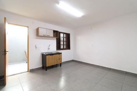 Sala/Cozinha/Quarto de casa para alugar com 1 quarto, 320m² em Pompeia, São Paulo