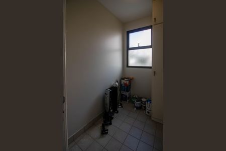 Apartamento à venda com 176m², 3 quartos e 3 vagasÁrea de Serviço