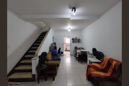 Casa à venda com 87m², 2 quartos e 2 vagas Casa à venda com 87m², 2 quartos e 2 vagasFoto 01