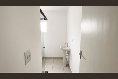 Banheiro de apartamento para alugar com 1 quarto, 47m² em Casa Verde, São Paulo