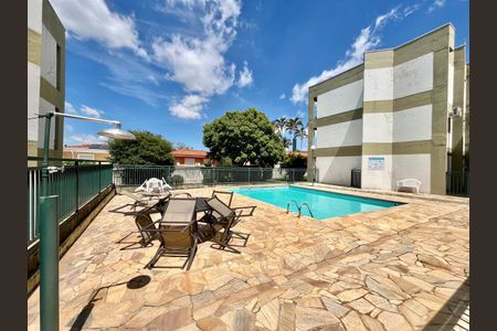 Apartamento para alugar com 94m², 2 quartos e 1 vagaÁrea comum - Piscina