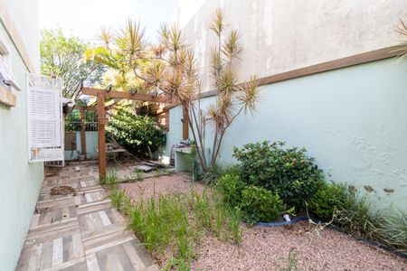 Casa de condomínio à venda com 190m², 3 quartos e 3 vagasJardim