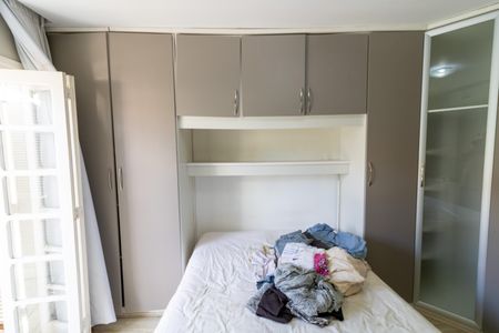 Casa de condomínio à venda com 190m², 3 quartos e 3 vagasSuíte