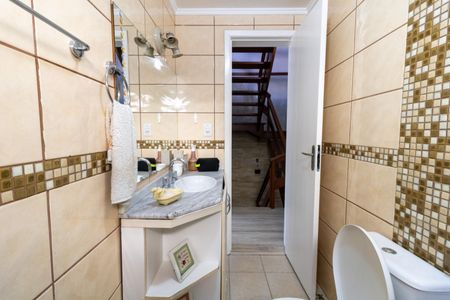 Casa de condomínio à venda com 190m², 3 quartos e 3 vagasBanheiro