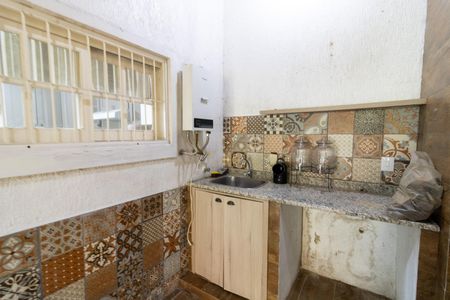 Casa de condomínio à venda com 190m², 3 quartos e 3 vagasÁrea de Serviço