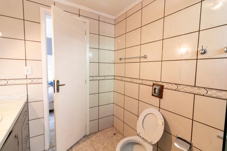 Casa de condomínio à venda com 190m², 3 quartos e 3 vagasBanheiro da Suíte