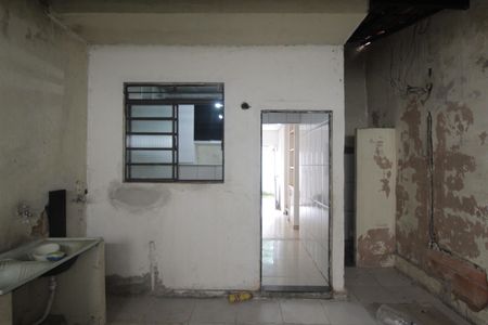 Casa para alugar com 12m², 2 quartos e sem vagaÁrea de Serviço