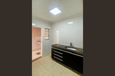 Cozinha de casa à venda com 2 quartos, 124m² em São Geraldo, Belo Horizonte