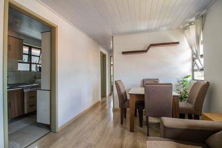 Sala de apartamento para alugar com 3 quartos, 43m² em Cidade Industrial, Curitiba