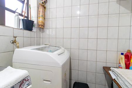 Apartamento para alugar com 43m², 3 quartos e 1 vaga Apartamento para alugar com 43m², 3 quartos e 1 vagaCozinha e Área de Serviço