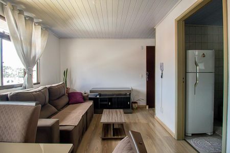 Sala de apartamento para alugar com 3 quartos, 43m² em Cidade Industrial, Curitiba