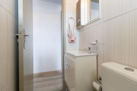 Apartamento para alugar com 43m², 3 quartos e 1 vaga Apartamento para alugar com 43m², 3 quartos e 1 vagaBanheiro