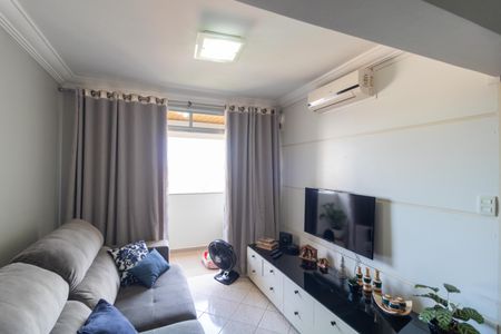 Apartamento para alugar com 78m², 3 quartos e 1 vagaSalas