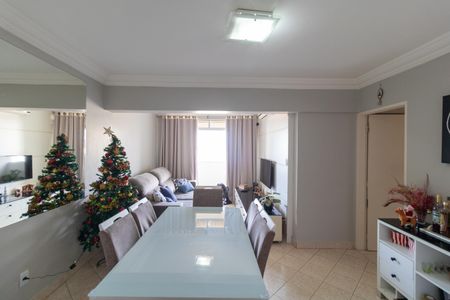 Apartamento para alugar com 78m², 3 quartos e 1 vagaSalas