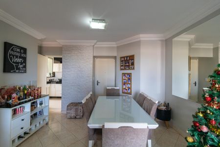 Apartamento para alugar com 78m², 3 quartos e 1 vagaSalas