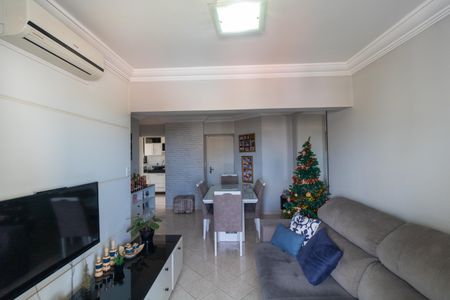 Apartamento para alugar com 78m², 3 quartos e 1 vagaSalas