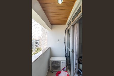 Apartamento para alugar com 78m², 3 quartos e 1 vagaSacada