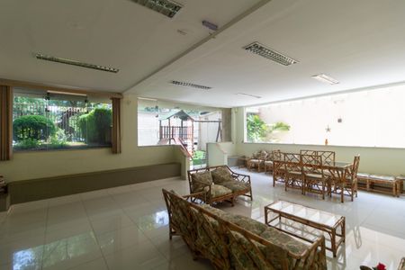 Apartamento para alugar com 78m², 3 quartos e 1 vagaÁrea comum - Salão de festas