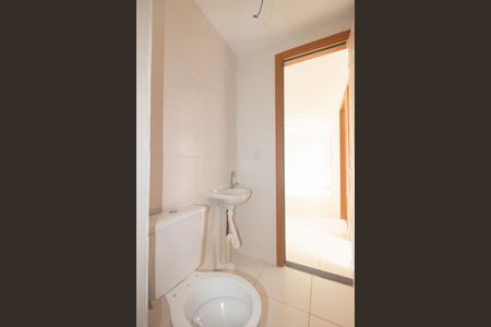 Apartamento para alugar com 47m², 2 quartos e 1 vaga Apartamento para alugar com 47m², 2 quartos e 1 vagaBanheiro