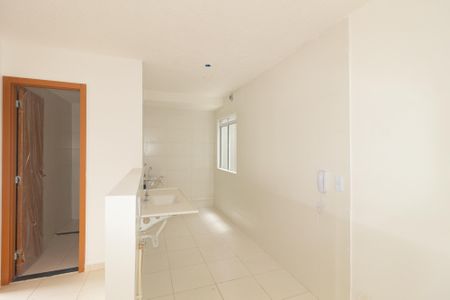 Apartamento para alugar com 47m², 2 quartos e 1 vaga Apartamento para alugar com 47m², 2 quartos e 1 vagaCozinha e Área de Serviço