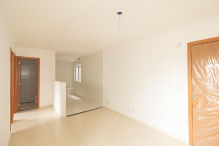 Apartamento para alugar com 47m², 2 quartos e 1 vaga Apartamento para alugar com 47m², 2 quartos e 1 vagaSala