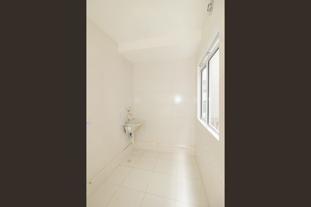 Apartamento para alugar com 47m², 2 quartos e 1 vaga Apartamento para alugar com 47m², 2 quartos e 1 vagaCozinha e Área de Serviço