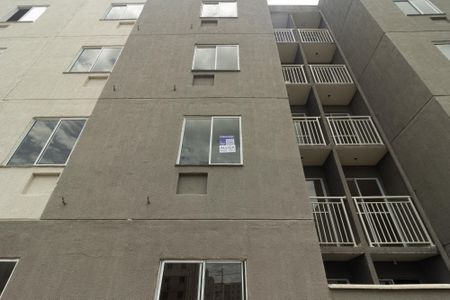 Apartamento para alugar com 47m², 2 quartos e 1 vaga Apartamento para alugar com 47m², 2 quartos e 1 vagaFachada