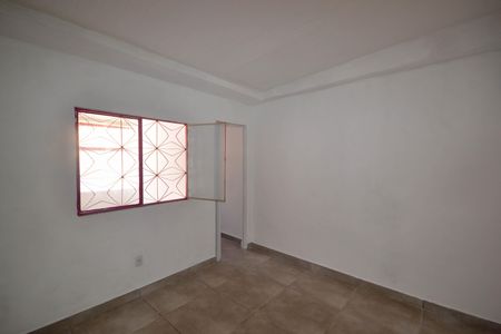 Sala de casa para alugar com 1 quarto, 30m² em São Francisco de Assis, Belford Roxo