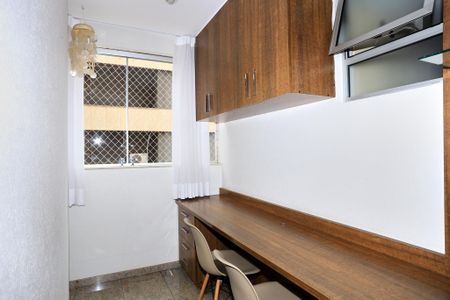 Apartamento para alugar com 115m², 2 quartos e 1 vagaEscritório