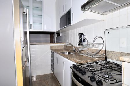 Apartamento para alugar com 115m², 2 quartos e 1 vagaCozinha e Área de Serviço