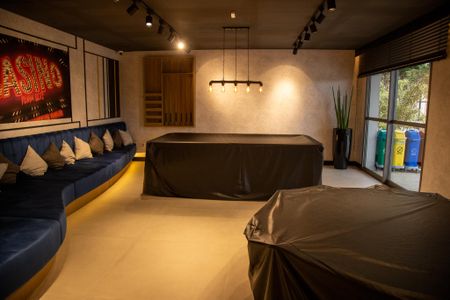 Apartamento à venda com 32m², 1 quarto e 1 vaga Apartamento à venda com 32m², 1 quarto e 1 vagaSala de Jogos