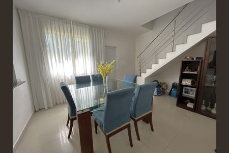 Casa para alugar com 200m², 2 quartos e 1 vagaSala de Jantar