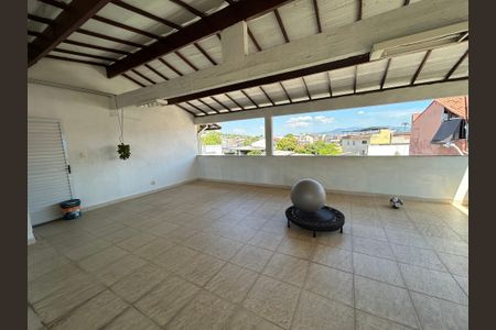 Casa para alugar com 200m², 2 quartos e 1 vagaTerraço
