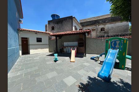 Casa para alugar com 200m², 2 quartos e 1 vagaÁrea comum - Playground