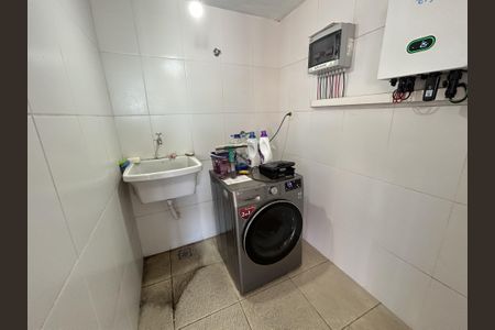 Casa para alugar com 200m², 2 quartos e 1 vagaÁrea de Serviço