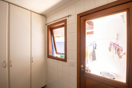 Casa para alugar com 300m², 4 quartos e 4 vagasÁrea de Serviço