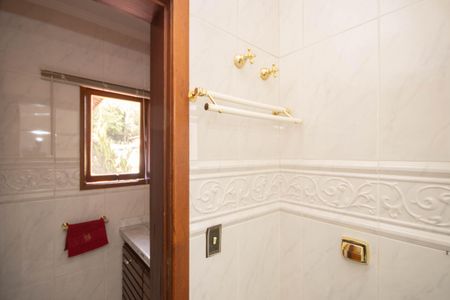 Casa para alugar com 300m², 4 quartos e 4 vagasBanheiro 1