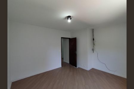 Casa para alugar com 730m², 4 quartos e 5 vagas Casa para alugar com 730m², 4 quartos e 5 vagasQuarto 4