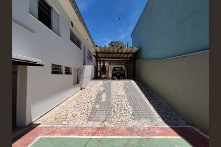 Casa para alugar com 730m², 4 quartos e 5 vagas Casa para alugar com 730m², 4 quartos e 5 vagasGaragem