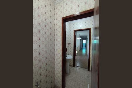 Casa para alugar com 730m², 4 quartos e 5 vagas Casa para alugar com 730m², 4 quartos e 5 vagasLavabo