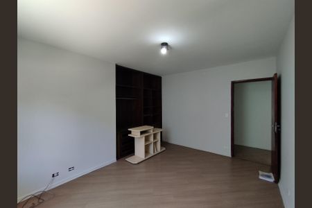 Casa para alugar com 730m², 4 quartos e 5 vagas Casa para alugar com 730m², 4 quartos e 5 vagasQuarto 3