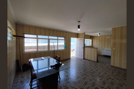 Casa para alugar com 730m², 4 quartos e 5 vagas Casa para alugar com 730m², 4 quartos e 5 vagasCozinha - Armários