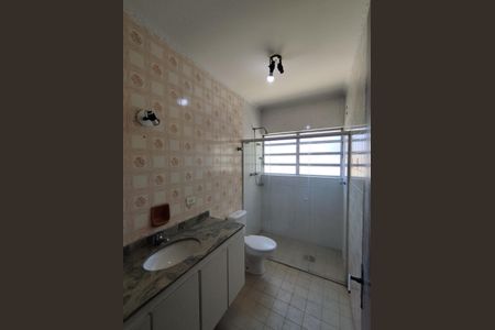 Casa para alugar com 730m², 4 quartos e 5 vagas Casa para alugar com 730m², 4 quartos e 5 vagasBanheiro - torneira