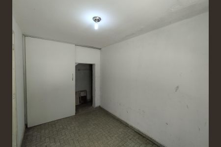 Casa para alugar com 730m², 4 quartos e 5 vagas Casa para alugar com 730m², 4 quartos e 5 vagasQuarto de Serviço