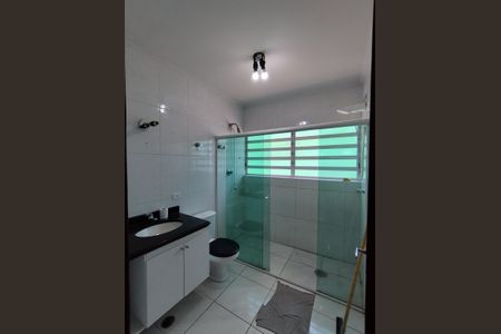 Casa para alugar com 730m², 4 quartos e 5 vagas Casa para alugar com 730m², 4 quartos e 5 vagasBanheiro - torneira