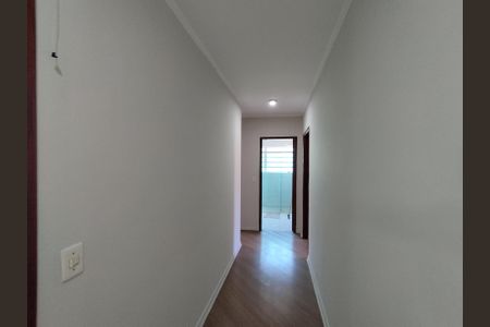 Casa para alugar com 730m², 4 quartos e 5 vagas Casa para alugar com 730m², 4 quartos e 5 vagasCorredor