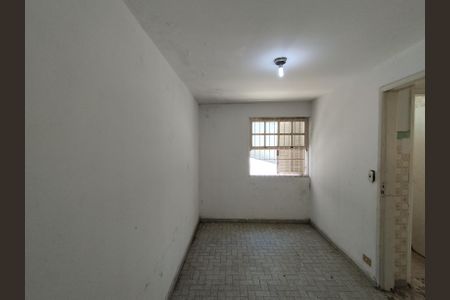 Casa para alugar com 730m², 4 quartos e 5 vagas Casa para alugar com 730m², 4 quartos e 5 vagasQuarto de Serviço