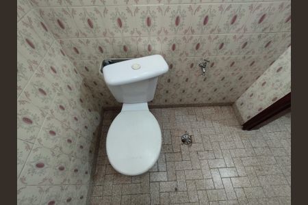 Casa para alugar com 730m², 4 quartos e 5 vagas Casa para alugar com 730m², 4 quartos e 5 vagasLavabo