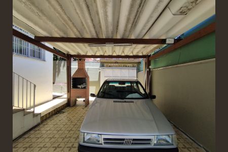 Casa para alugar com 730m², 4 quartos e 5 vagas Casa para alugar com 730m², 4 quartos e 5 vagasGaragem