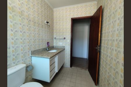 Casa para alugar com 730m², 4 quartos e 5 vagas Casa para alugar com 730m², 4 quartos e 5 vagasBanheiro - torneira
